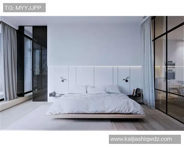 足球明星书桌摆件推荐及其独特魅力解析让你的办公环境更具活力